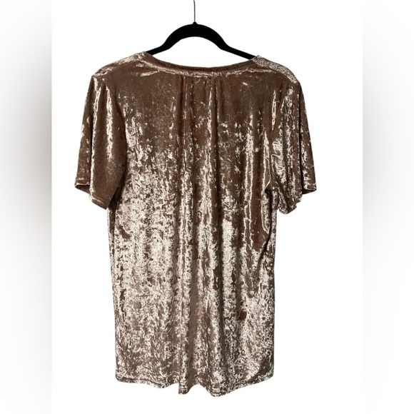 Women’s POL short sleeve crushed velvet tunic size L - Picture 2 of 5